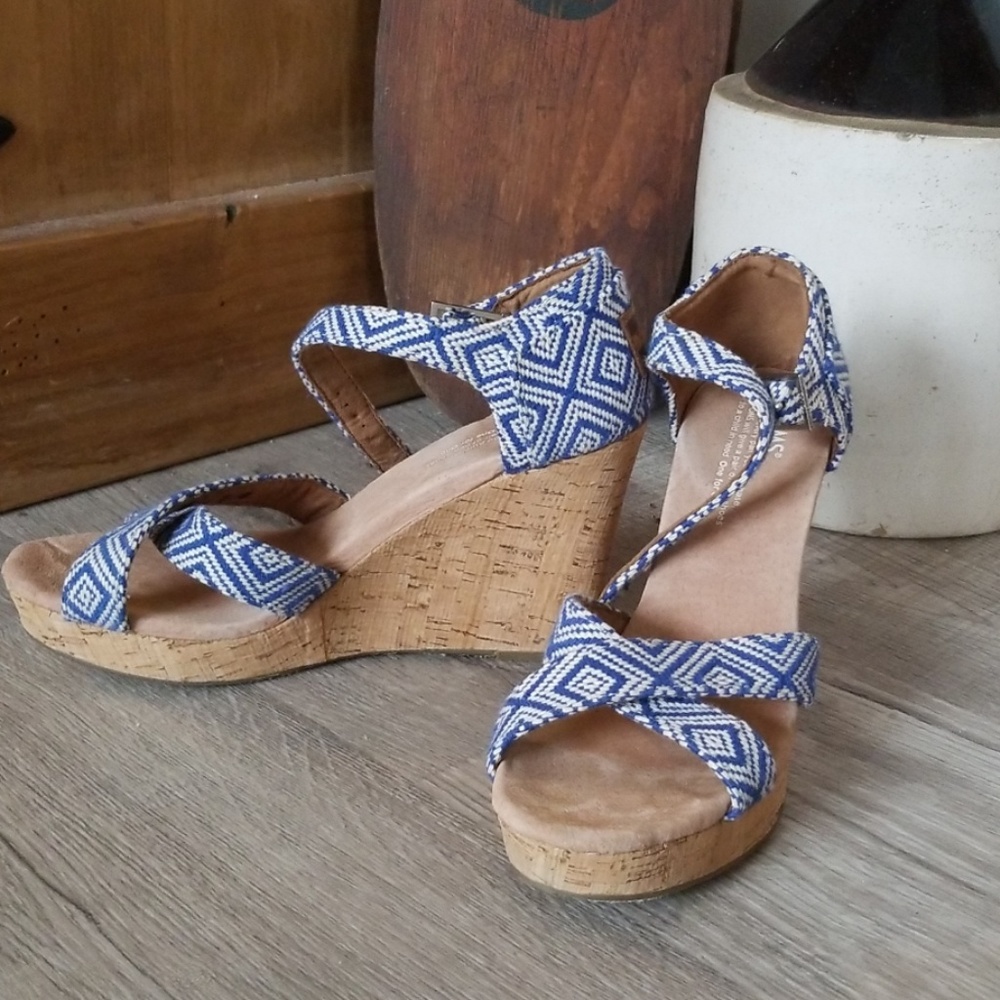 Toms wedges